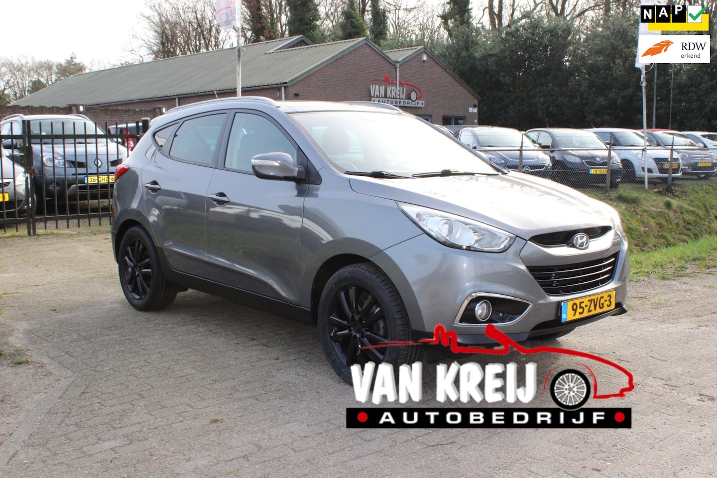 Hyundai ix35 - 2.0i 4WD i-Catcher 2.0i 4WD i-Catcher, Trekhaap, Panorama, Clima, Cruise - AutoWereld.nl