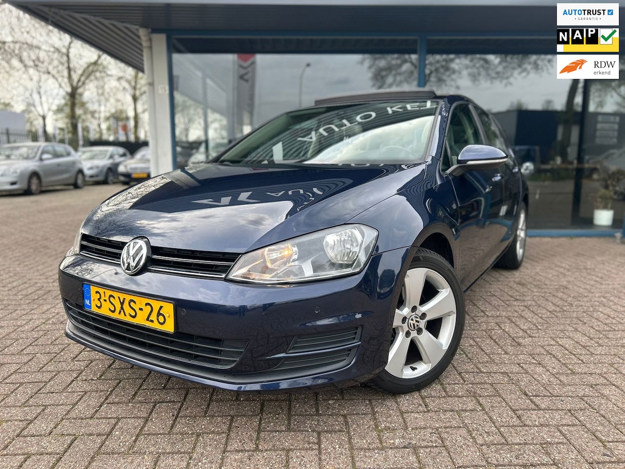 Volkswagen Golf - 1.2 TSI Comfortline|Pano|PDC|Org NL! - AutoWereld.nl