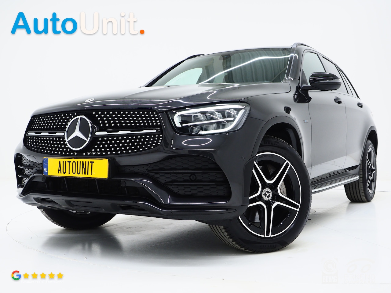 Mercedes-Benz GLC-klasse - 300e 4MATIC AMG Full Black | Panoramadak | Treeplanken | Camera | Virtual | Sportstuur | C - AutoWereld.nl