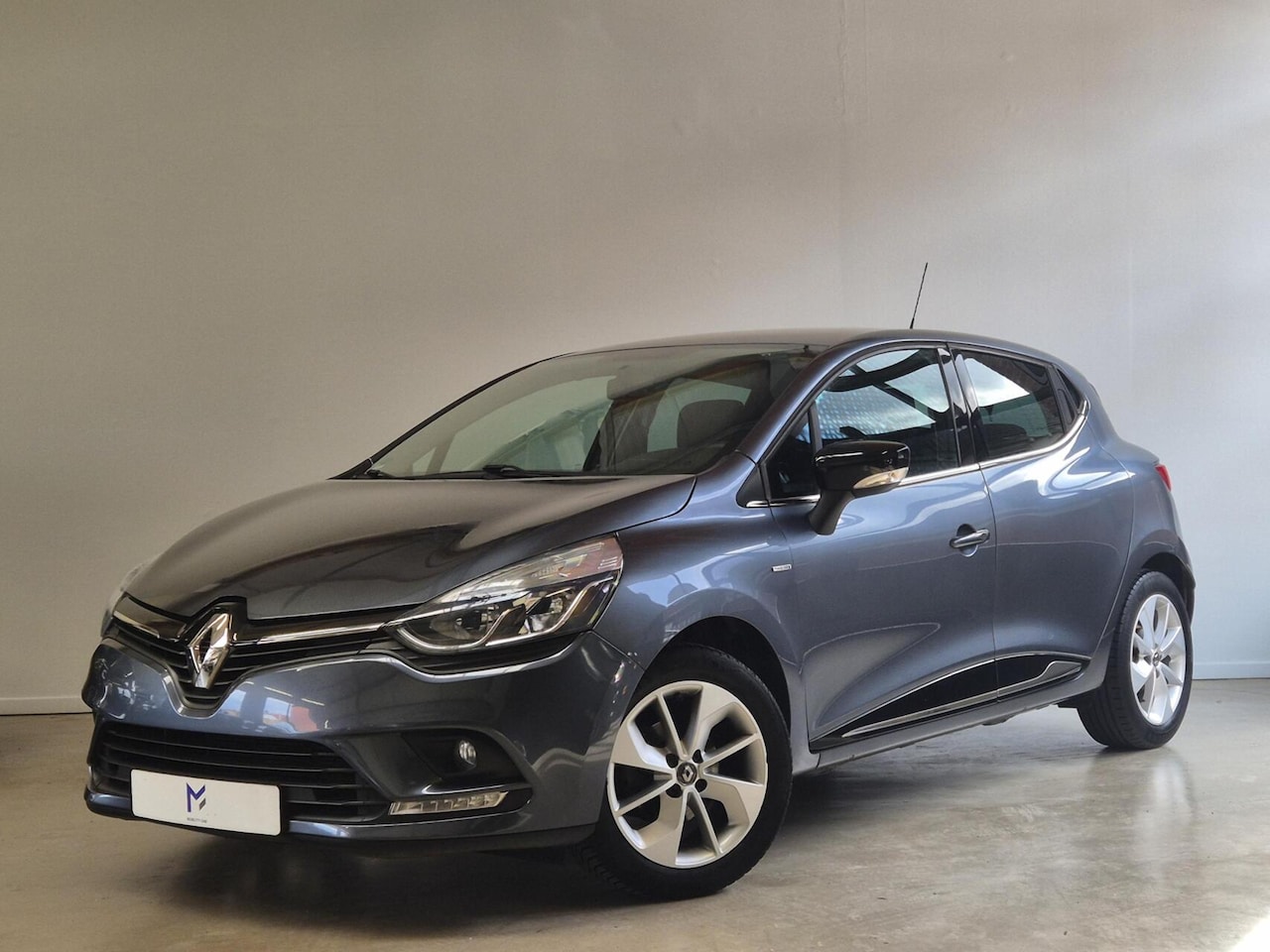 Renault Clio - 0.9 TCe Limited / Origineel NL / 1e Eigenaar / Dealeronderhouden - AutoWereld.nl