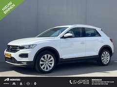 Volkswagen T-Roc - 1.5 TSI Sport / Keyless Entry & Start / Achteruitrijcamera / Apple Carplay & Android Auto