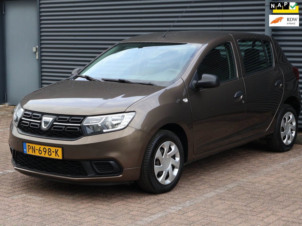 Dacia Sandero - 0.9 TCe Ambiance|Carplay|Camera|Airco|1e Eig.|Dealer Onderhouden - AutoWereld.nl