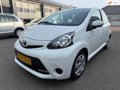 Toyota Aygo - 1.0 VVT-i Access 2013 Airco Navigatie Systeem