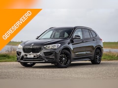 BMW X1 - xDrive25e Executive BLACK LINE / CAMERA / CARPLAY / HEAD UP DISPLAY / LEDER / LED / CRUISE
