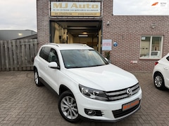 Volkswagen Tiguan - 2.0 TSI Sport&Style 4Motion