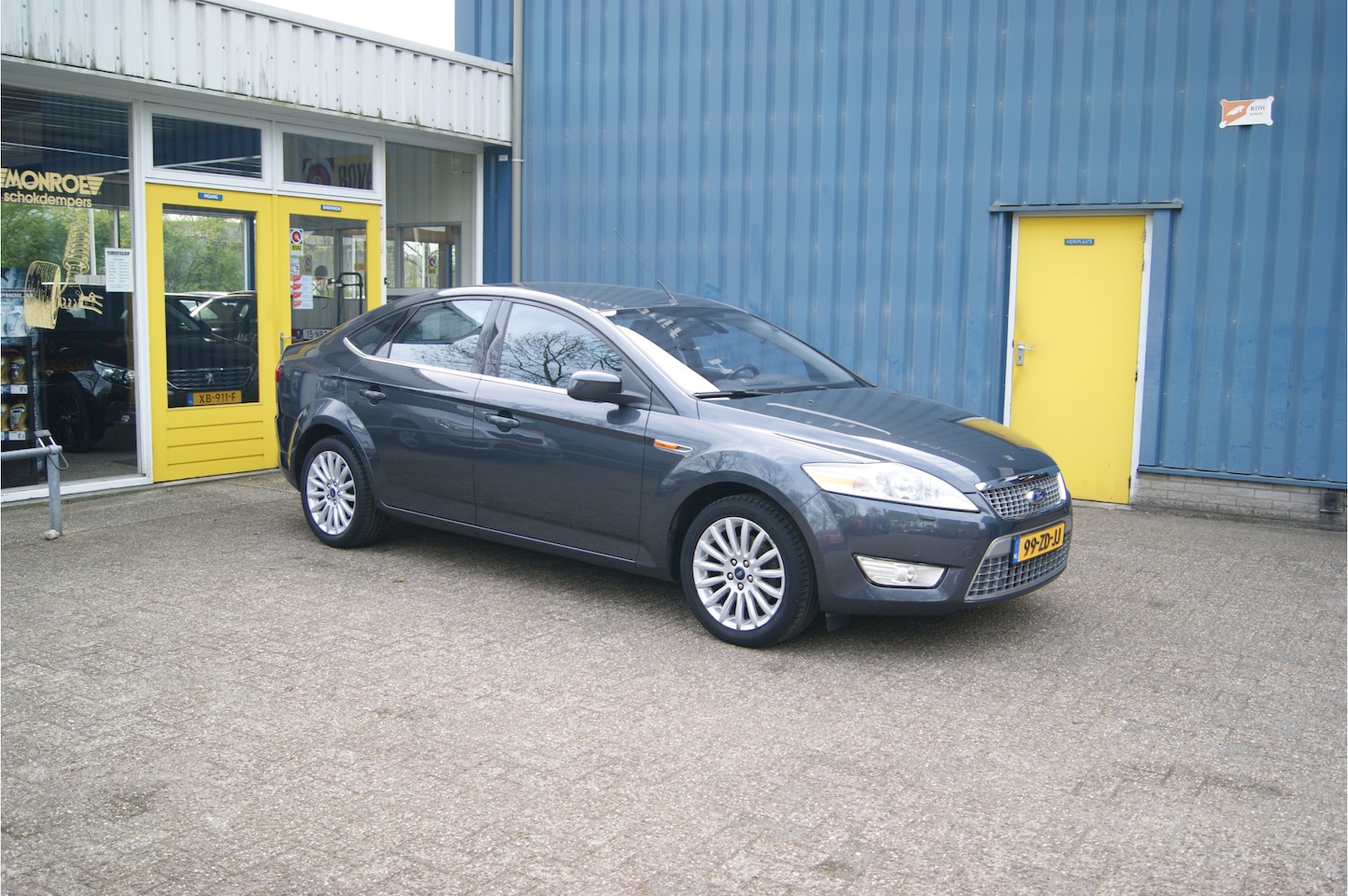 Ford Mondeo - 2.0-16V Titanium 2.0-16V Titanium, Airco/ECC, 146 pk!!, Nieuwe APK!!! - AutoWereld.nl