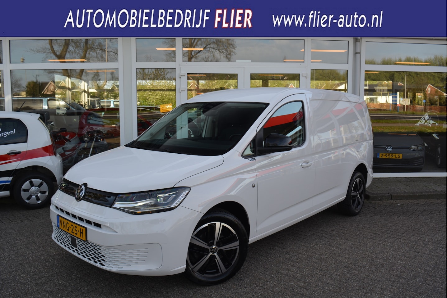 Volkswagen Caddy Cargo Maxi - L2 2.0 TDI 1ST Edition ✅ Carplay ✅ Camera ✅ LED ✅ Orig. NL ✅ - AutoWereld.nl