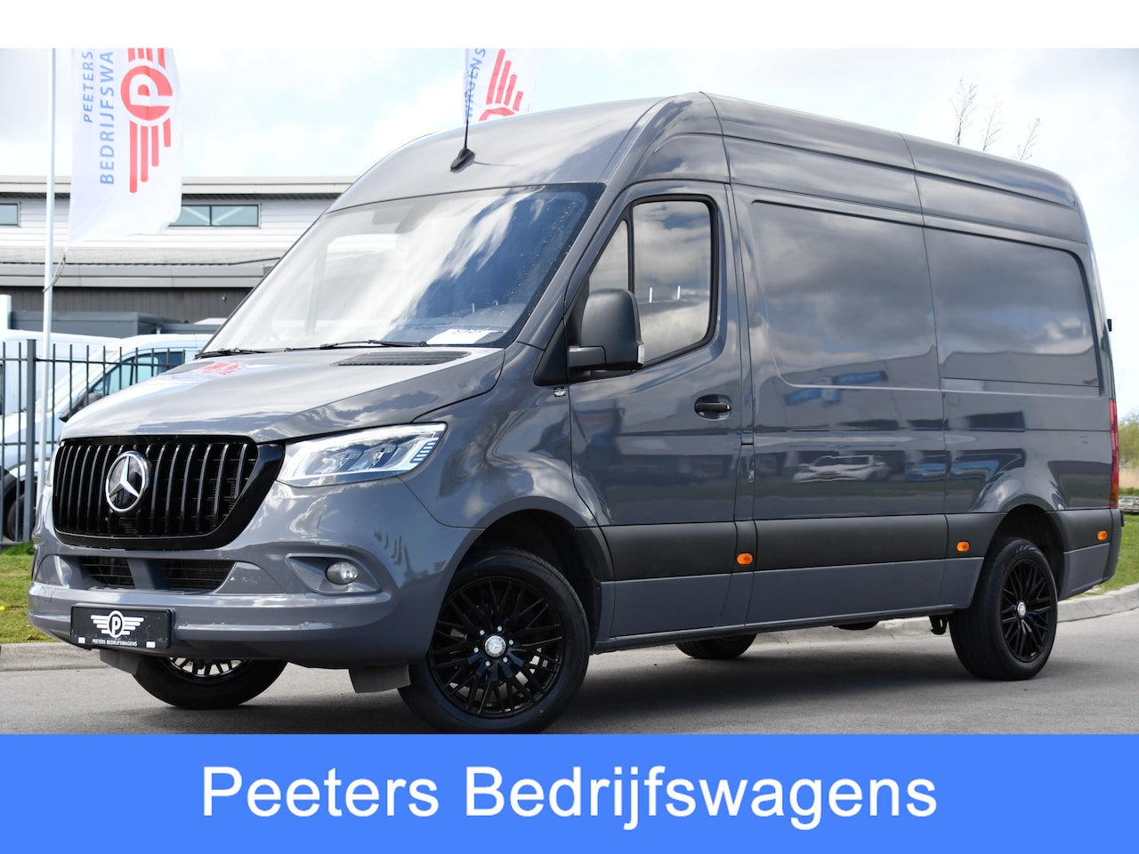 Mercedes-Benz Sprinter - 319 V6 3.0 CDI L2H2 PB Edition Camera, Cruise, Carplay, 10,5'' Mbux, LED, Sensoren, 190pk, - AutoWereld.nl