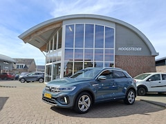 Volkswagen T-Roc - 1.5 TSI R-Line Automaat, Carplay, trekhaak, cruise