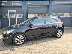 Kia Rio - 1.2 2023 afneembare trekhaak/ winterpakket