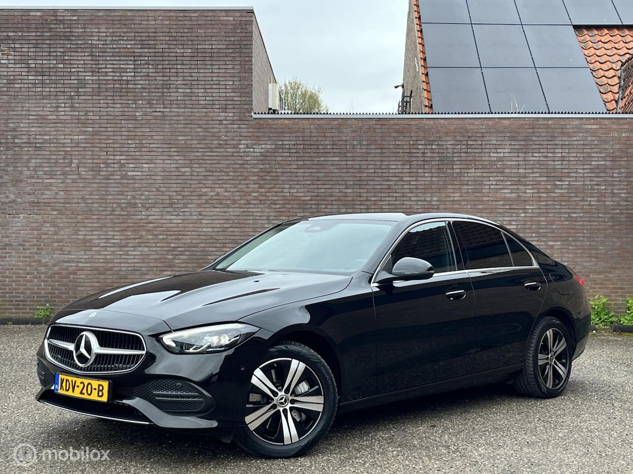 Mercedes-Benz C-klasse - 300E | Sfeerverlichting| CarPlay| Trekhaak - AutoWereld.nl