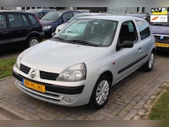 Renault Clio - 1.2-16V Authentique Luxe Zuinig Elec. pakket NAP APK