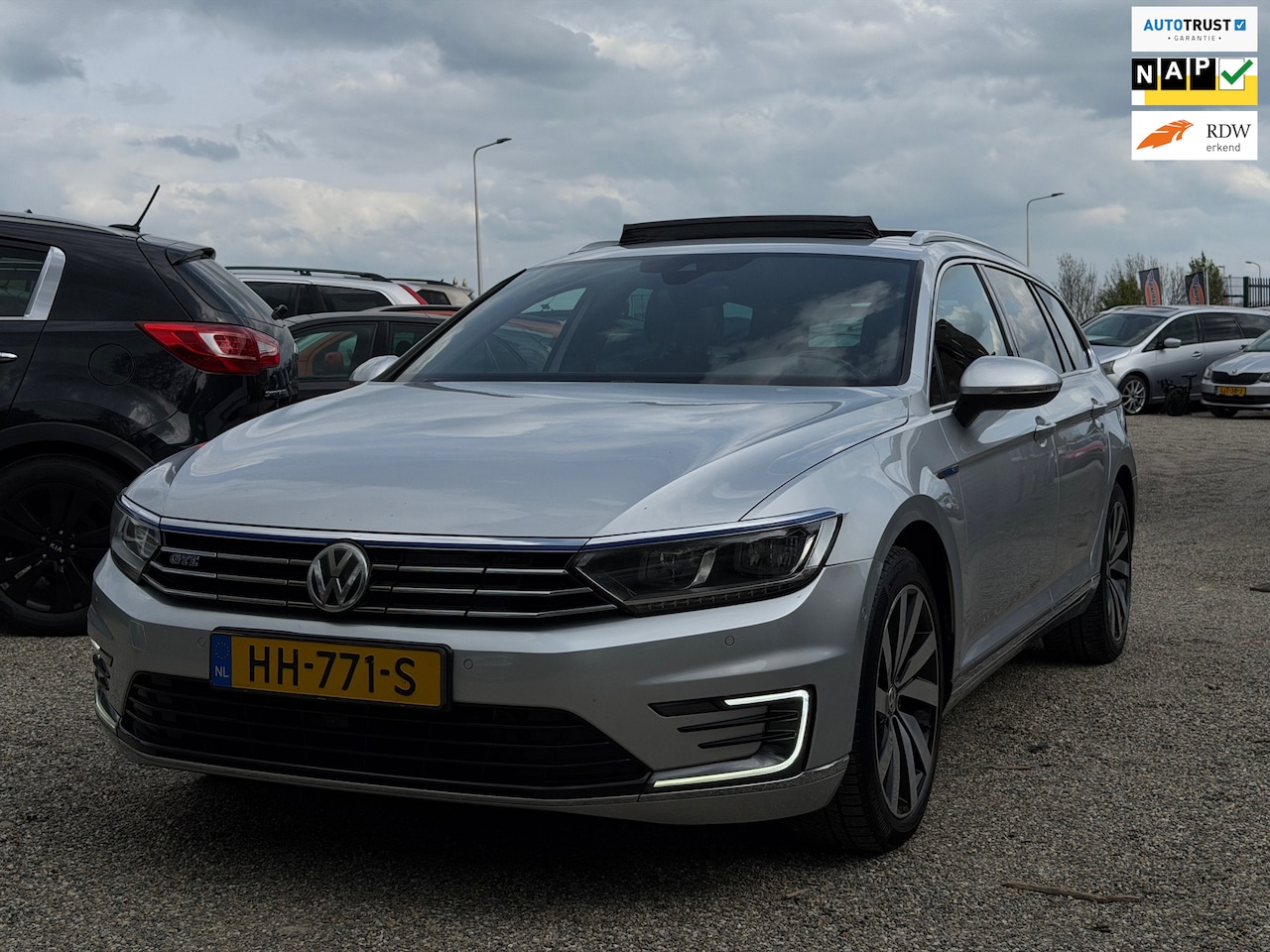 Volkswagen Passat Variant - 1.4 TSI GTE Highline Dealer Onderhouden Vol Option Pano Leer Memory ACC - AutoWereld.nl
