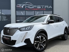 Peugeot 2008 - 1.2 PureTech Allure Pack Camera Trekhk Stoelverw VOL