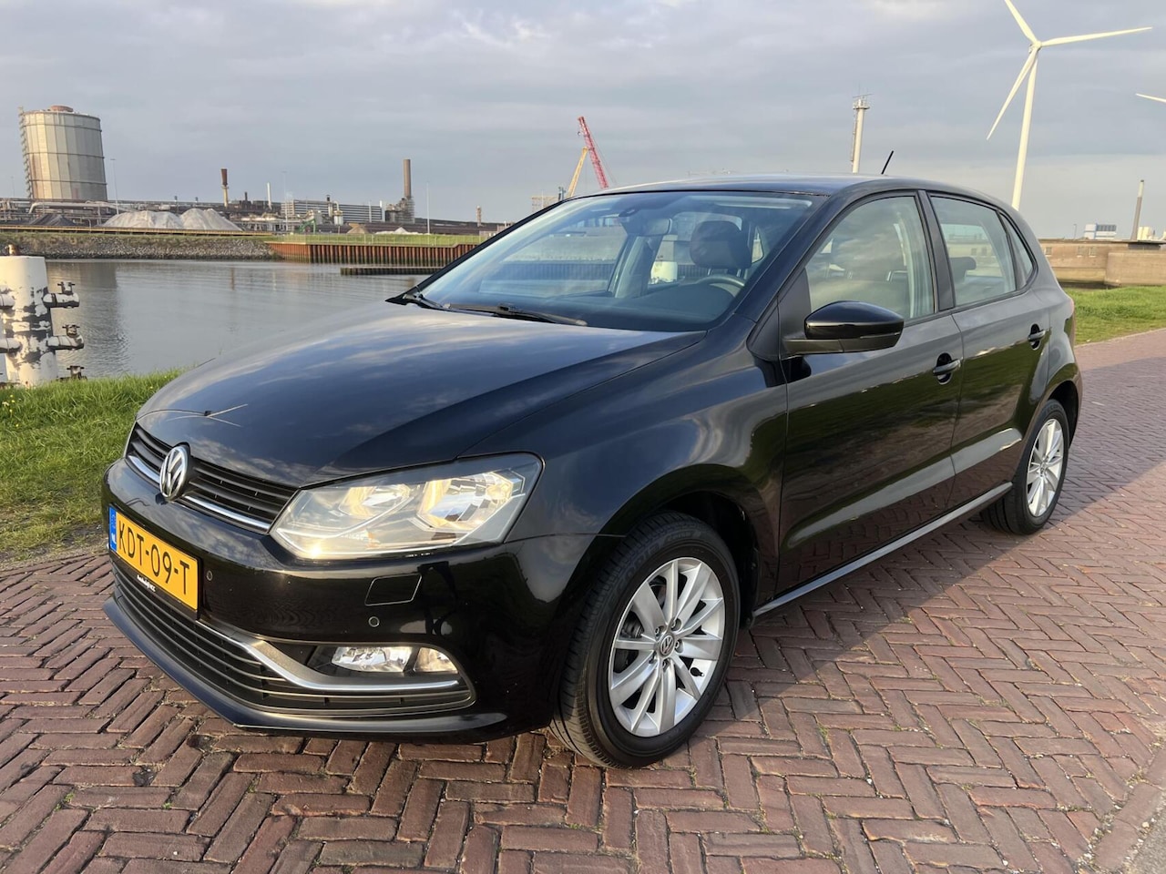 Volkswagen Polo - 1.0 Bluemotion AIRCO|CRUISE|PDC V+A|NW APK - AutoWereld.nl