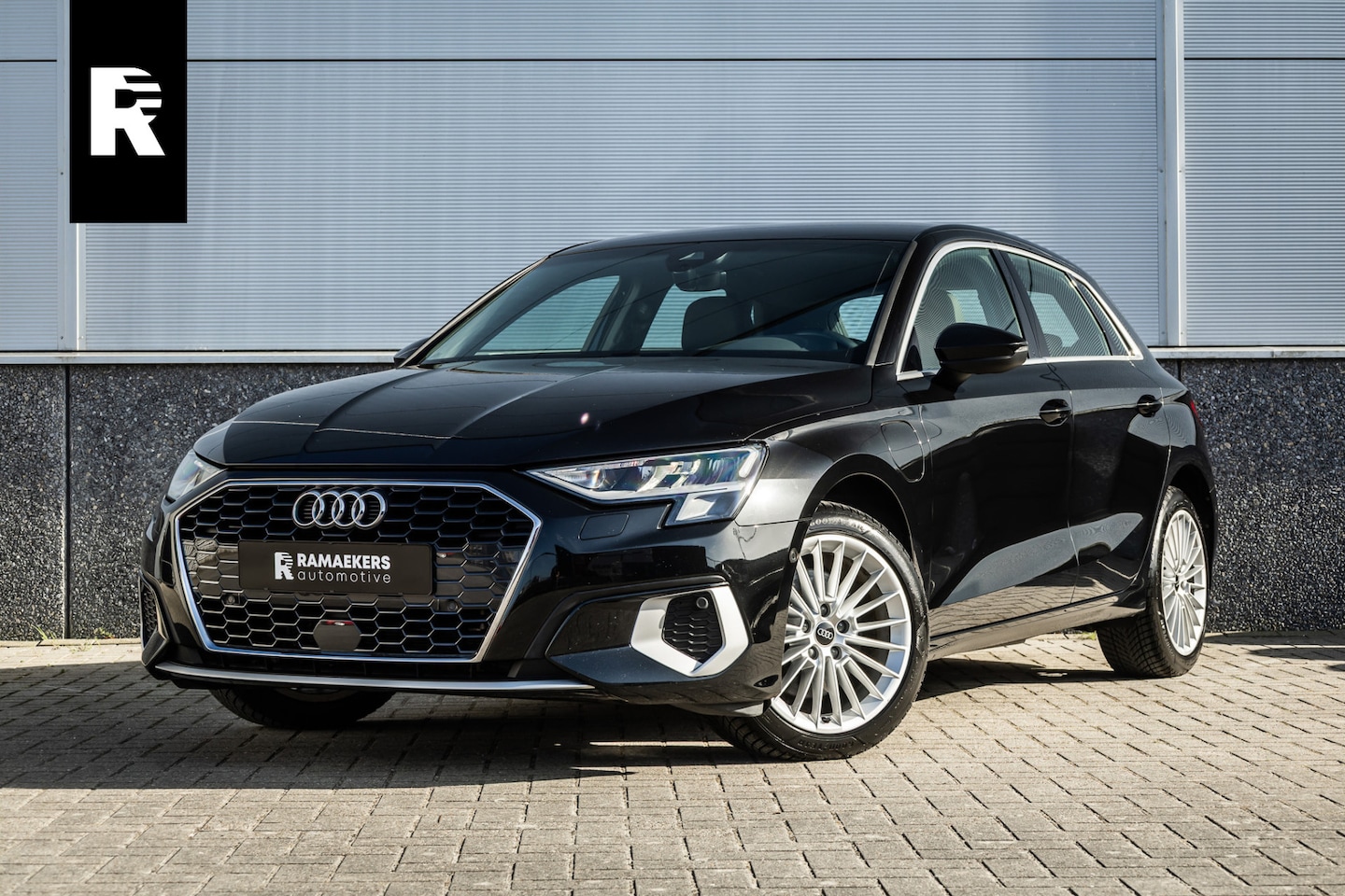 Audi A3 Sportback - 40 TFSI e Advanced edition Leder / Adaptieve Cruise / Camera / - AutoWereld.nl