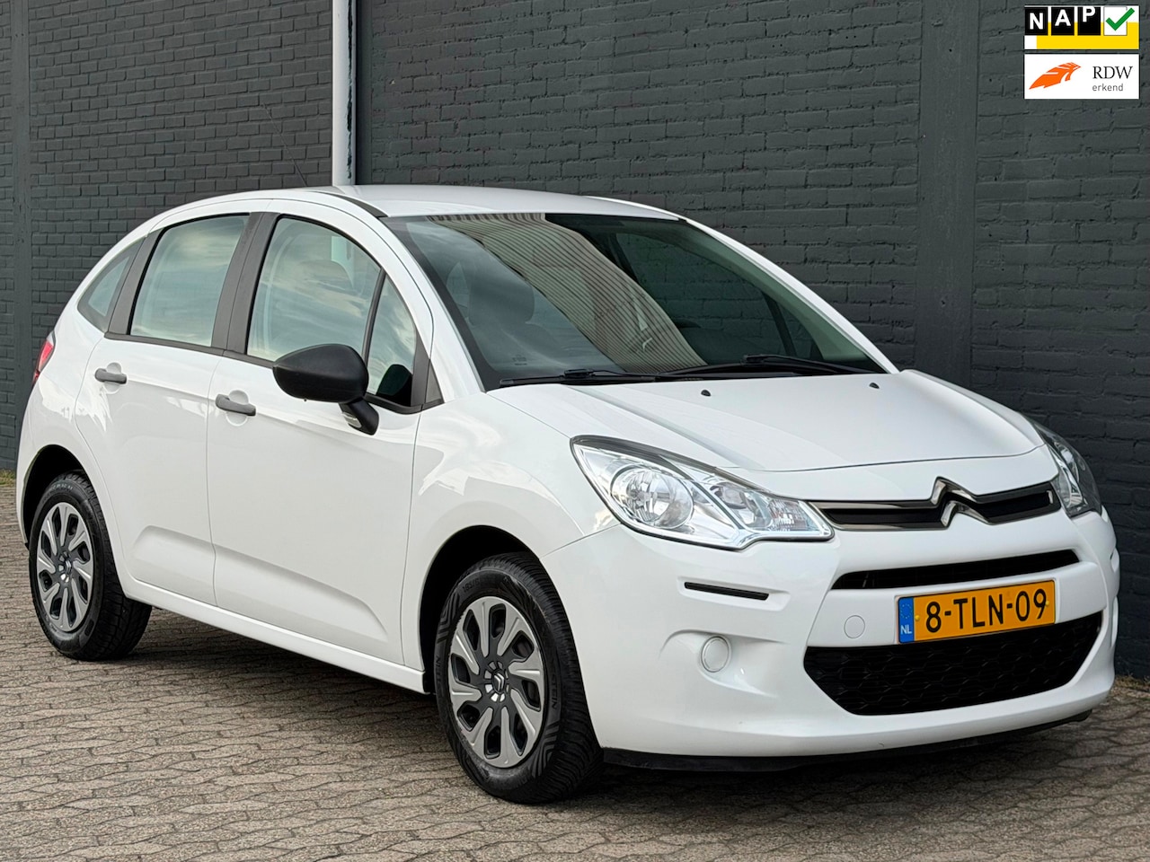 Citroën C3 - 1.0 VTi Attraction MOTOR TIKT - AutoWereld.nl