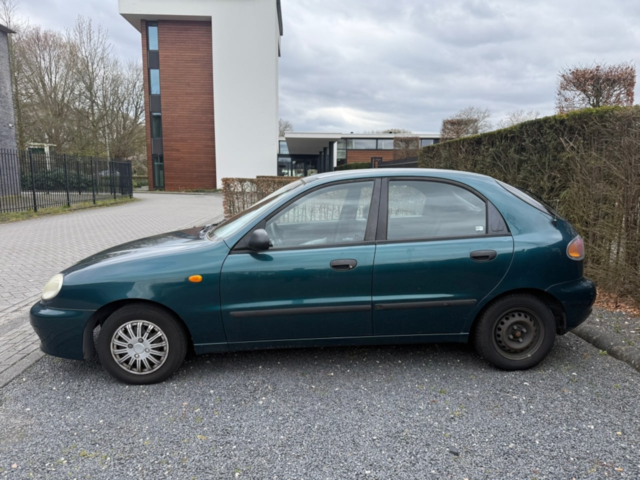 Daewoo Lanos - 1.5 Pure 1.5 Pure - AutoWereld.nl