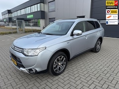 Mitsubishi Outlander - 2.0 PHEV Instyle+