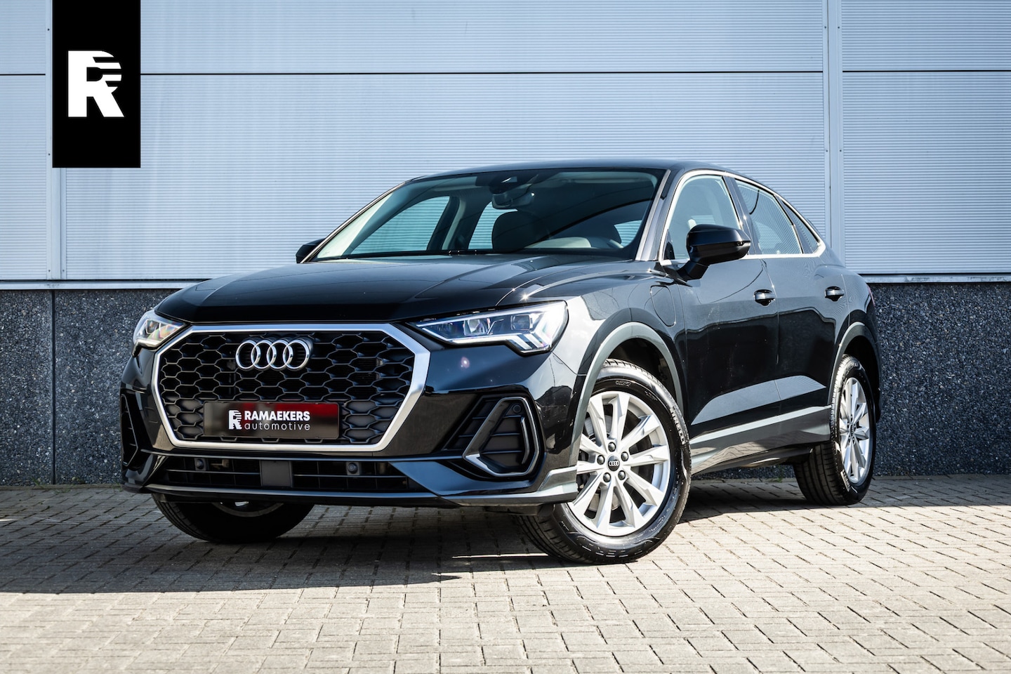 Audi Q3 Sportback - 45 TFSI e Advanced Edition Leder / Trekhaak / Camera / - AutoWereld.nl