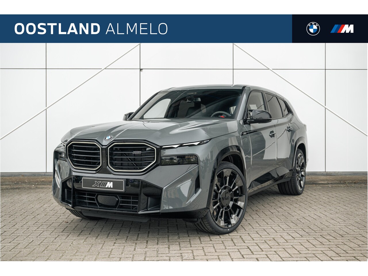 BMW XM - PHEV 50e Automaat / Trekhaak / Adaptief M Onderstel Professional / M Multifunctionele Stoe - AutoWereld.nl