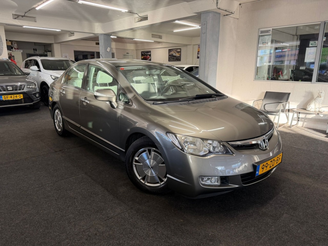 Honda Civic - 1.3 Hybrid*NAP*Stoelver.*Clima* - AutoWereld.nl