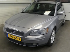 Volvo V50 - 1.8 Momentum - Trekhaak - Cruise Control - Stoelverwarming