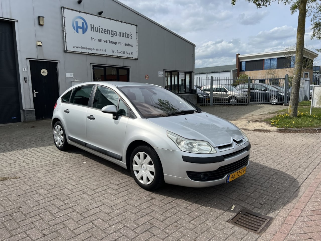 Citroën C4 - 1.6-16V L. Prestige| CLIMA| APK:31-03-2027! - AutoWereld.nl