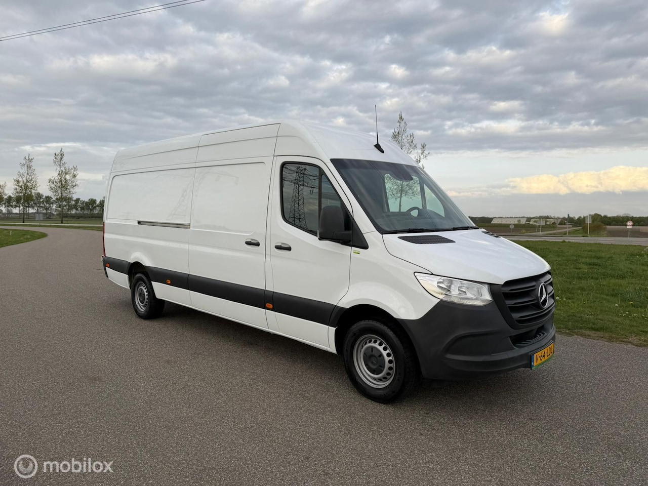 Mercedes-Benz Sprinter - bestel 317 1.9 CDI L3H2 - AutoWereld.nl