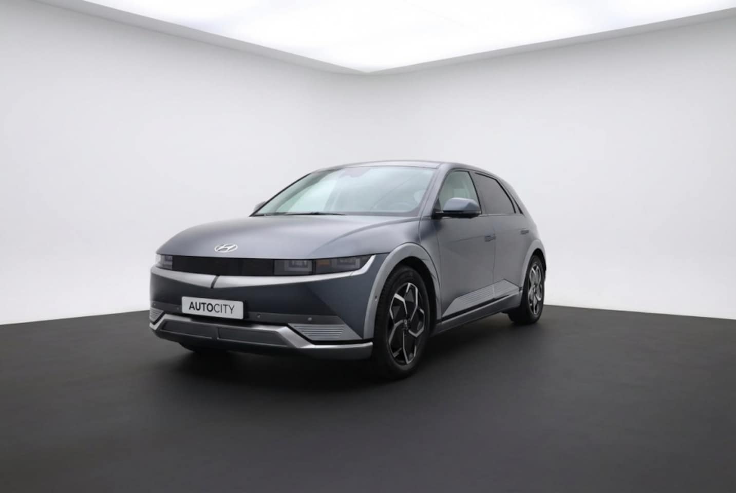 Hyundai IONIQ 5 - Lounge 77.4 kWh 229PK Pano | Bose Audio | Stoelkoeling/verwarmin - AutoWereld.nl