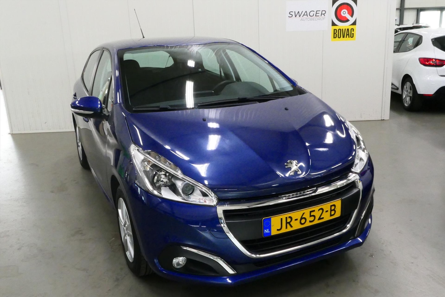 Peugeot 208 - 1.2 Puretech 82pk 5D Blue Lion (Trekhaak&Goed onderhouden) - AutoWereld.nl