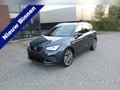 SEAT Arona - 1.0 TSI FR Automaat Camera-Navi-Carplay-Park Assist