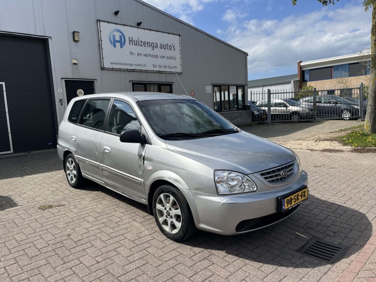 Kia Carens - 1.6-16V LX| AIRCO| Rondom schades!| EXPORT! - AutoWereld.nl