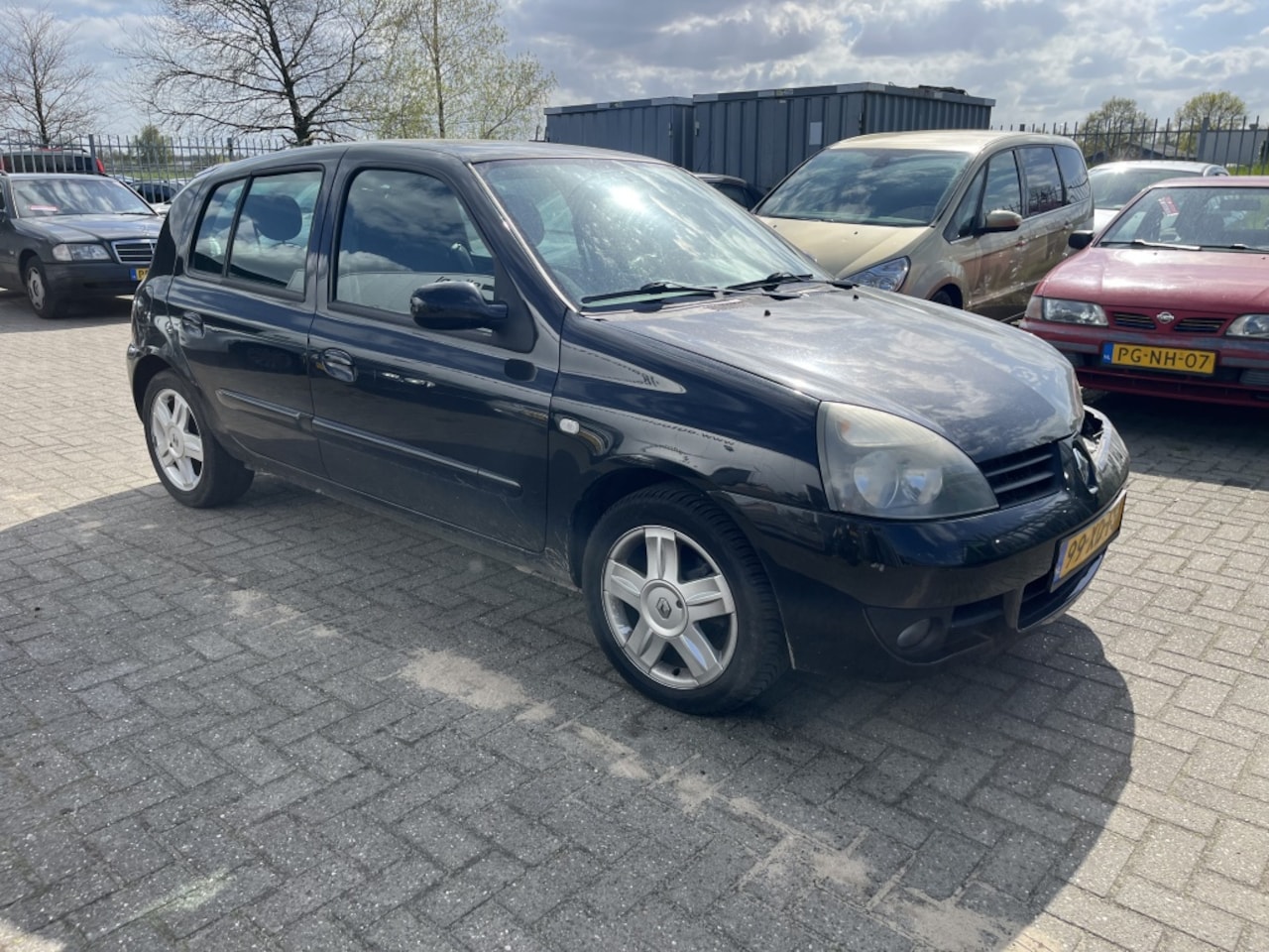 Renault Clio - 1.2-16V Campus| 5DRS|AIRCO| Lichte Voorschade! - AutoWereld.nl