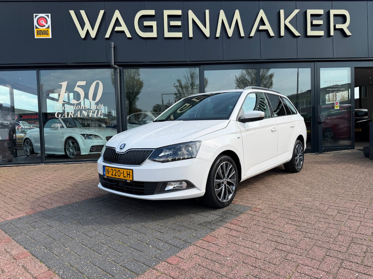Skoda Fabia Combi - 1.0 MPI Drive Clima|Cruise|Carplay|Camera - AutoWereld.nl