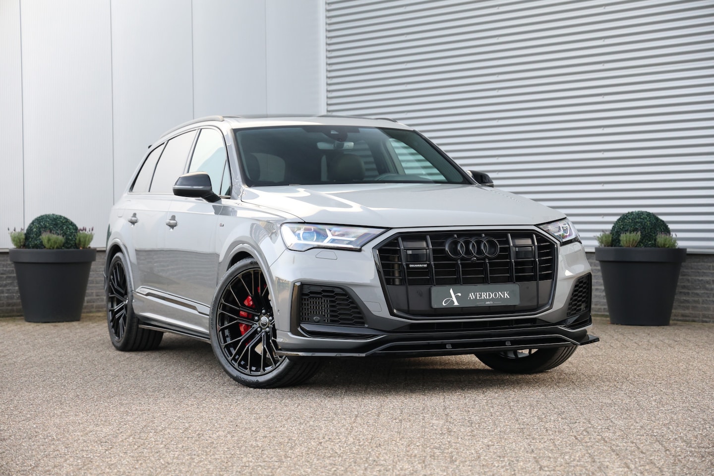 Audi Q7 SQ7 - 55 TFSI e quattro S-Line Pano|Trekh|Maxton|SQ7|Nardo - AutoWereld.nl