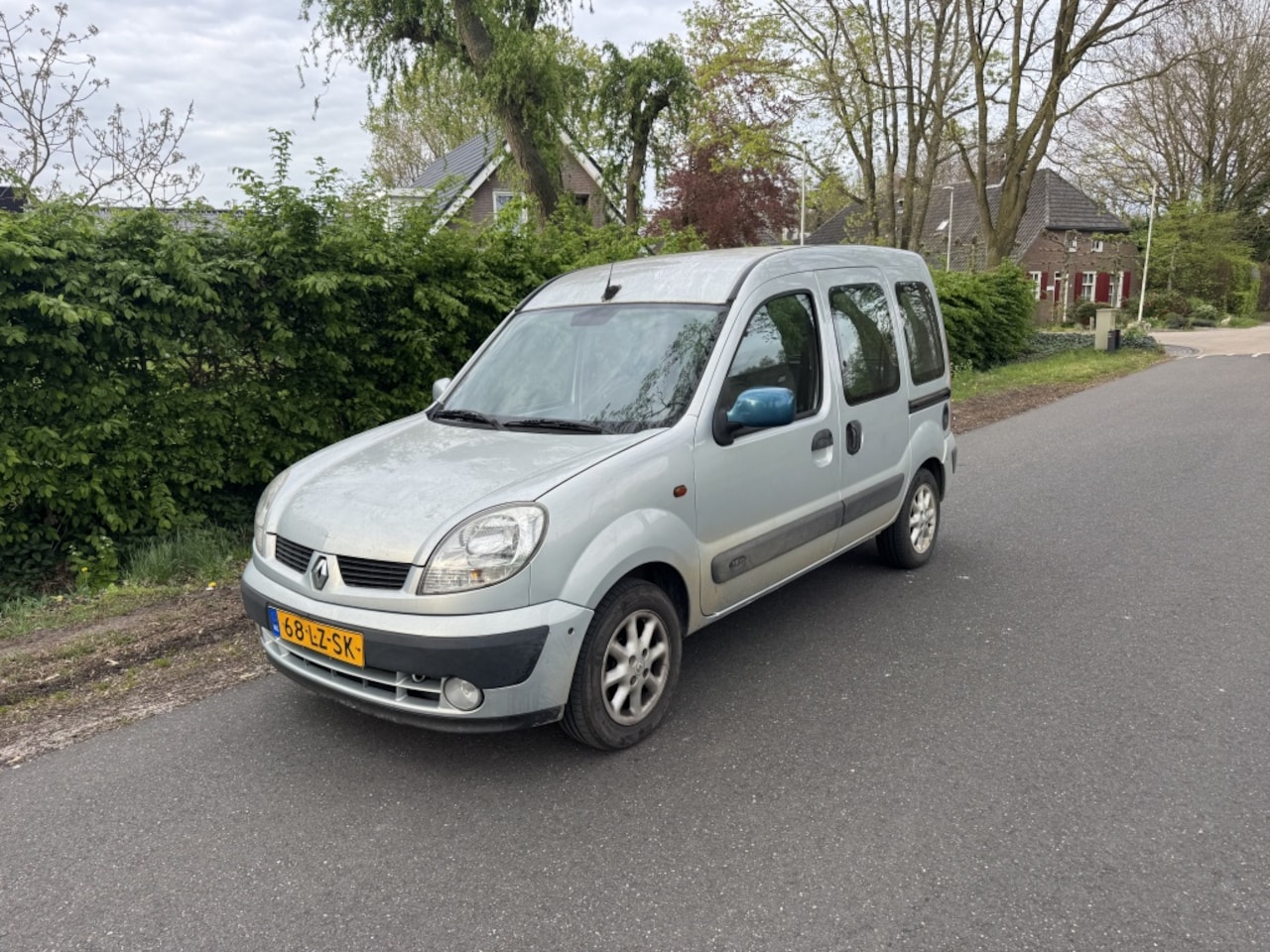 Renault Kangoo - 1.6-16V Privilège 1.6-16V Privilège - AutoWereld.nl