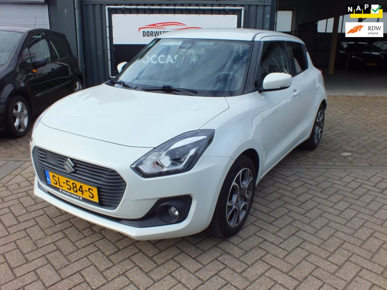 Suzuki Swift - 1.2 Stijl!2018!Clima!Navi!Nap!Achteruitcmera - AutoWereld.nl