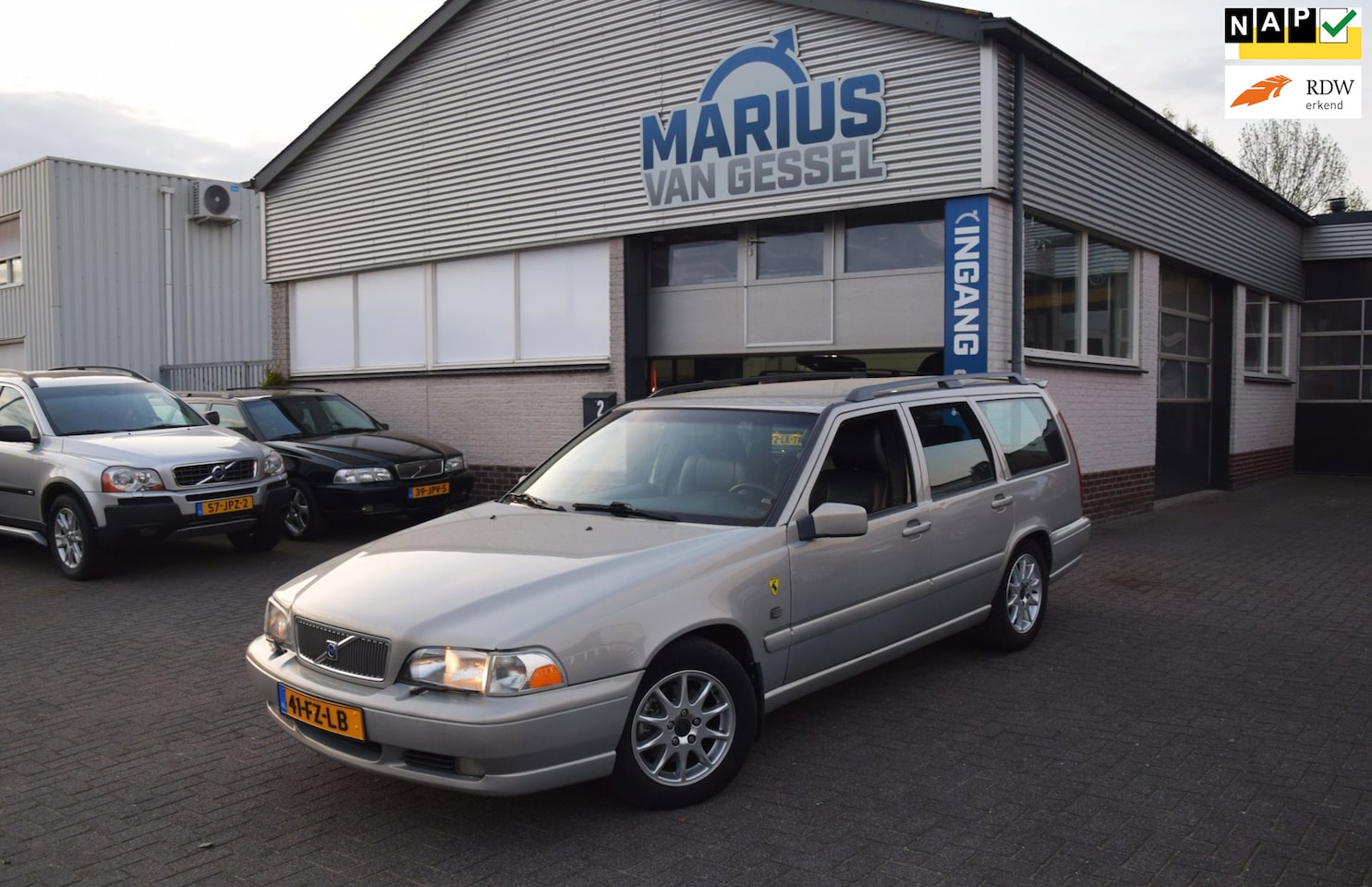 VOLVO V70