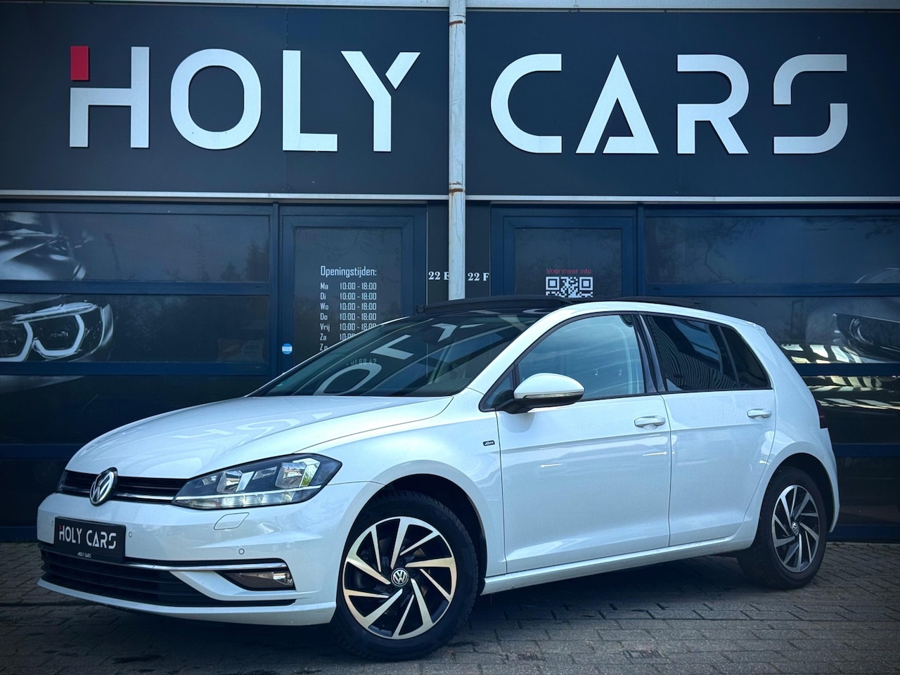 Volkswagen Golf - 1.5 TSI Highline | PANO | LED | KEYLESS | CAMERA | NAVI | - AutoWereld.nl