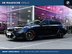 BMW 5-serie Touring - M5 Automaat / Trekhaak / Panoramadak / M Drive Professional / Comfort Access / Bowers & Wi