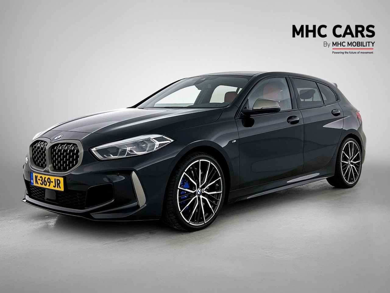 BMW 1-serie - M135i xDrive High Executive Edition | Navi | Clima | Leder - AutoWereld.nl