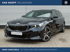 BMW 5-serie Touring - 520i M Sport Automaat / Trekhaak / Adaptieve LED / Parking Assistant Plus / Stoelventilati