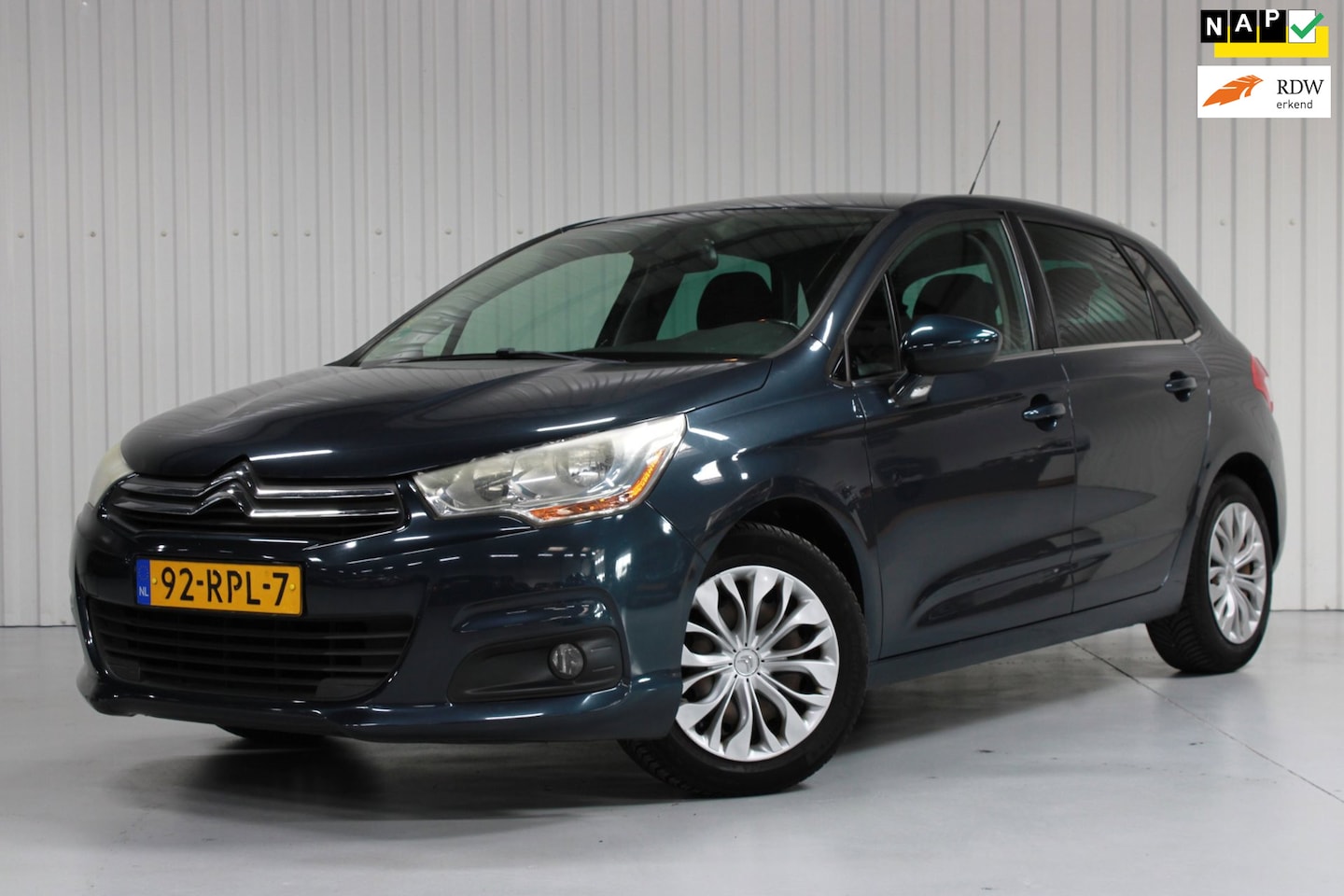 Citroën C4 - 1.6 VTi Tendance 1.6 VTi Tendance - AutoWereld.nl