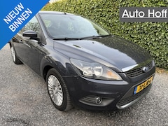 Ford Focus - 1.8 Limited | Navi | Autom. Airco | Cruise Control | LMV | Keyless | Trekhaak | APK tot 06