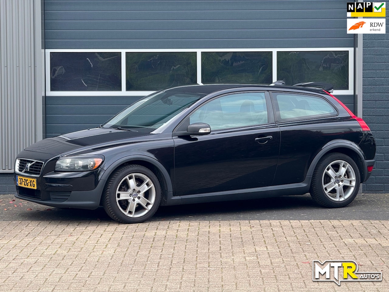 Volvo C30 - 1.8 Kinetic 2e EIG|NAP|APK 12-2026 - AutoWereld.nl