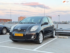 Toyota Yaris - 1.8 VVTi TS Airco Sportief Auto Goed Onderhouden Nette Staat