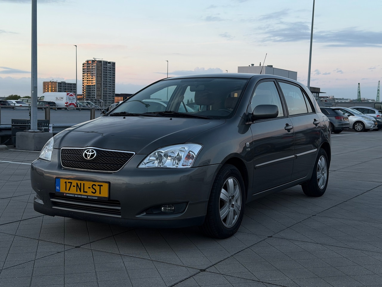 Toyota Corolla - 1.6 VVT-i Linea Sol Dealer Onderhouden Automaat Clima Cruise PDC LMV Nette Auto - AutoWereld.nl