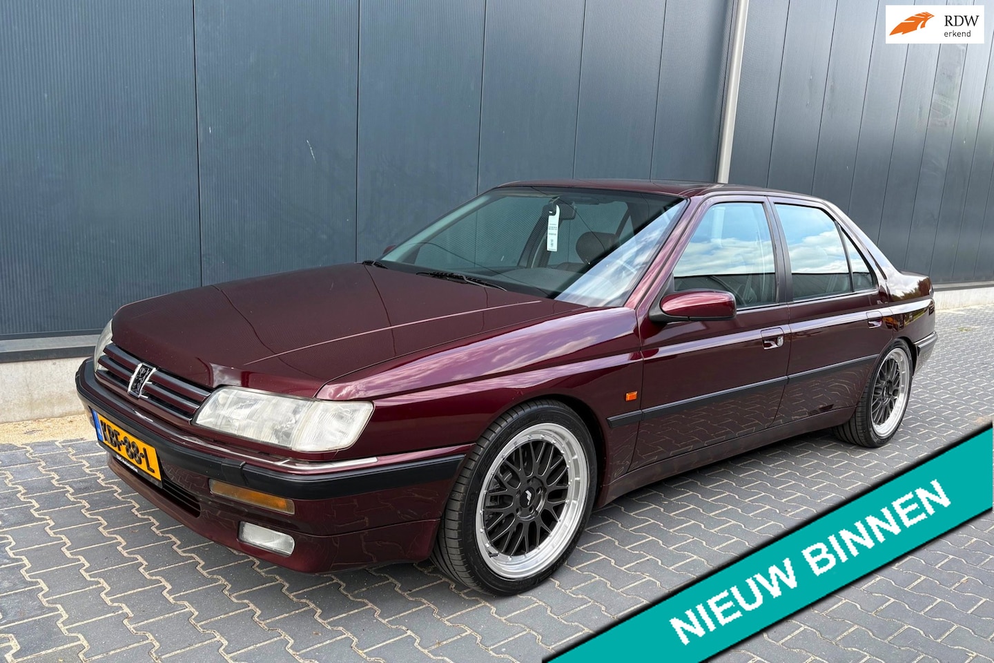 Peugeot 605 - 3.0 SV24 phase 1 - AutoWereld.nl