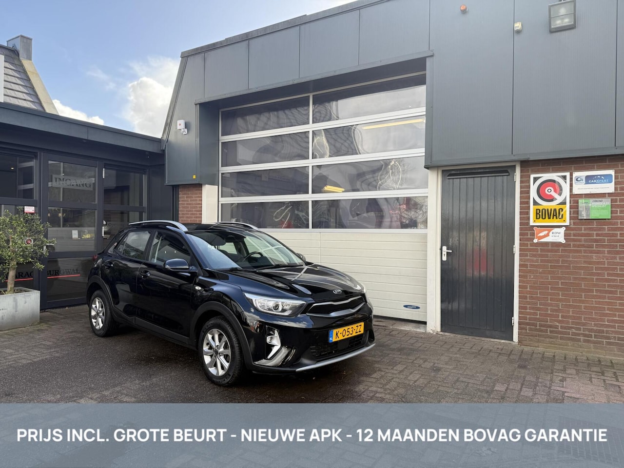 Kia Stonic - 1.0 T-GDi MHEV DynamicLine CARPLAY/ECC *ALL-IN PRIJS* - AutoWereld.nl